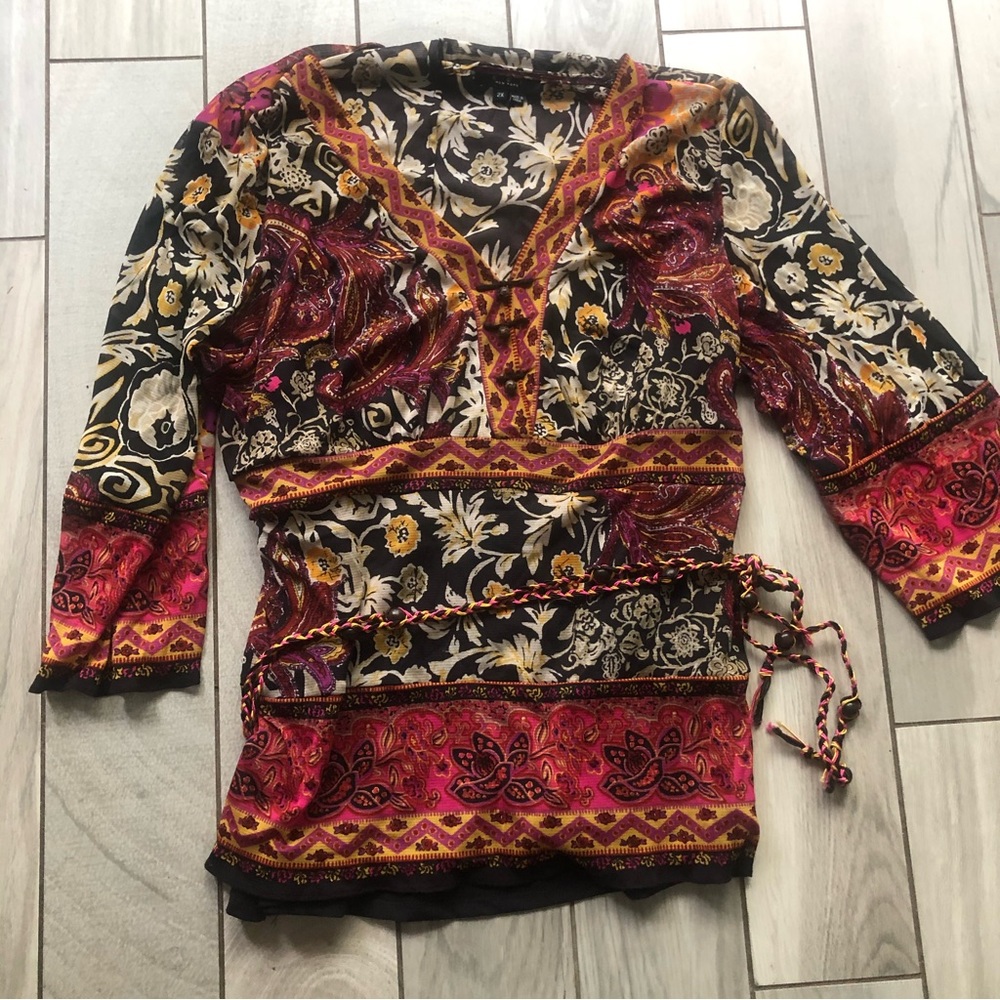 E By Eci Size Large Burgundy Black Floral 3/4 Sleeve V Neck Beaded Lined Top 2x